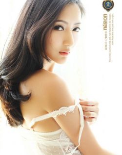 男人和女人在床上的视频