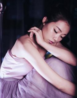 国产美女高潮白浆蜜芽