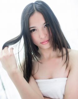 苍井まなみ